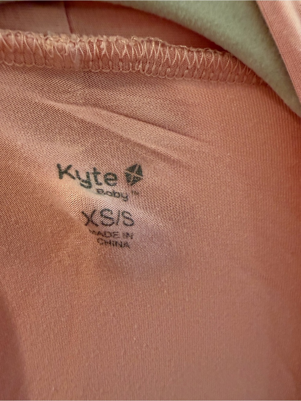 Kyte Baby Women’s Pink Lounge Robe - Picture 2 of 4